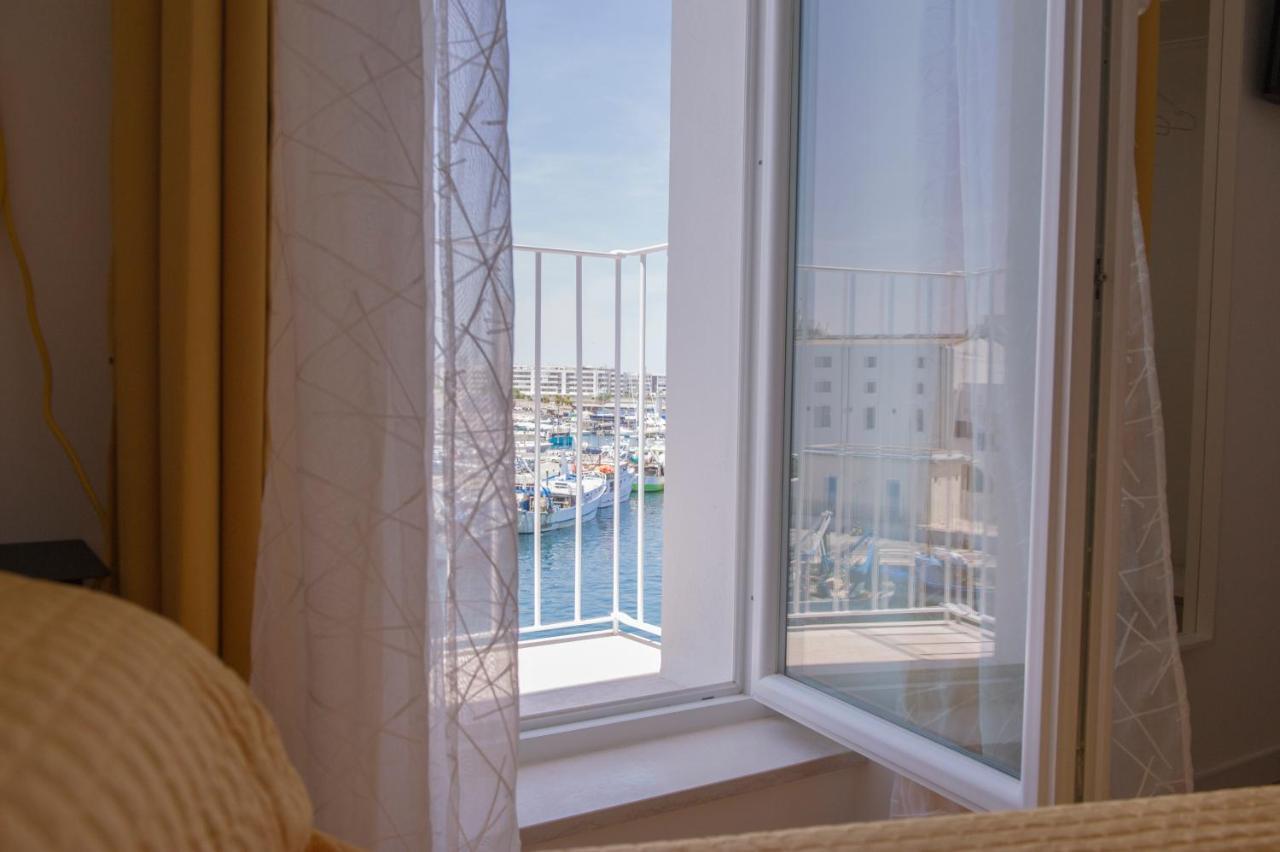 Art Apartment Sea View Monopoli Exterior photo